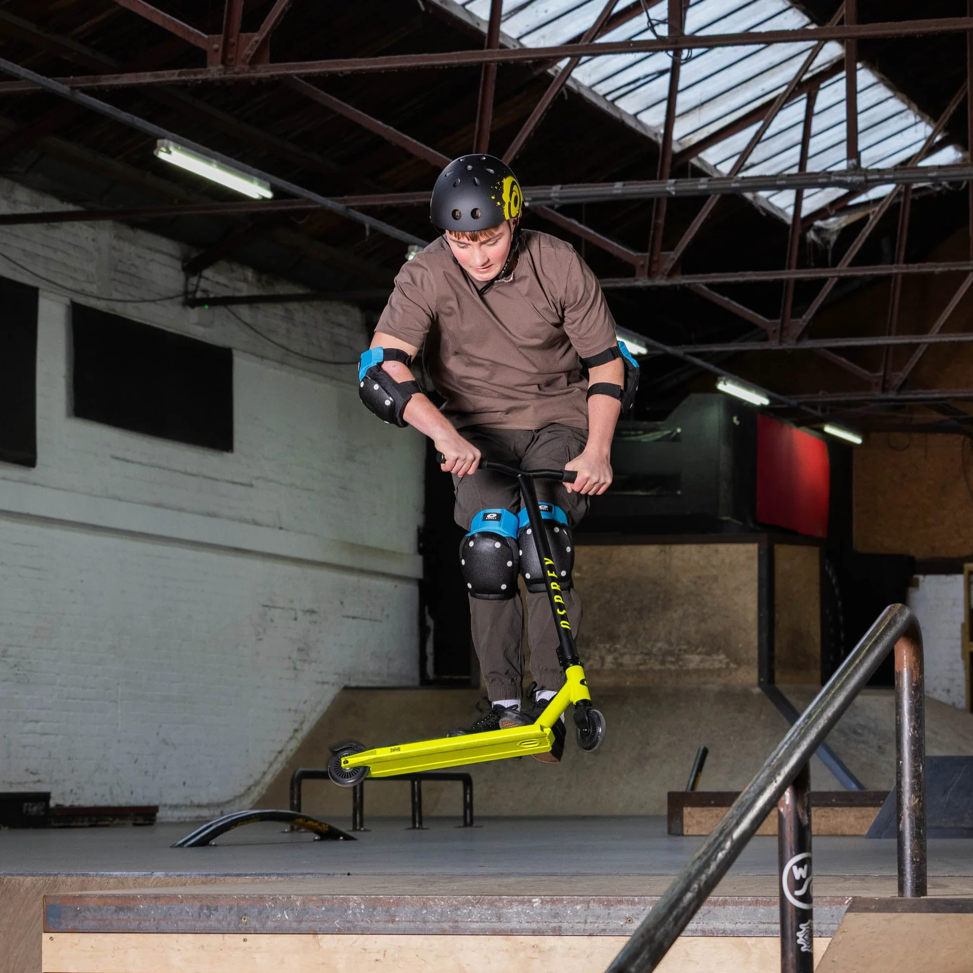 Beginner Stunt Scooters Bomb - Yellow