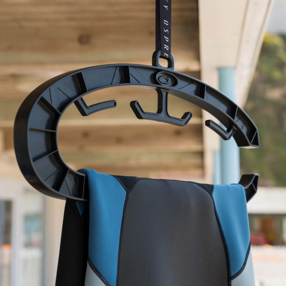 Recycled Wetsuit Hanger With Adjustable Strap - Image 2