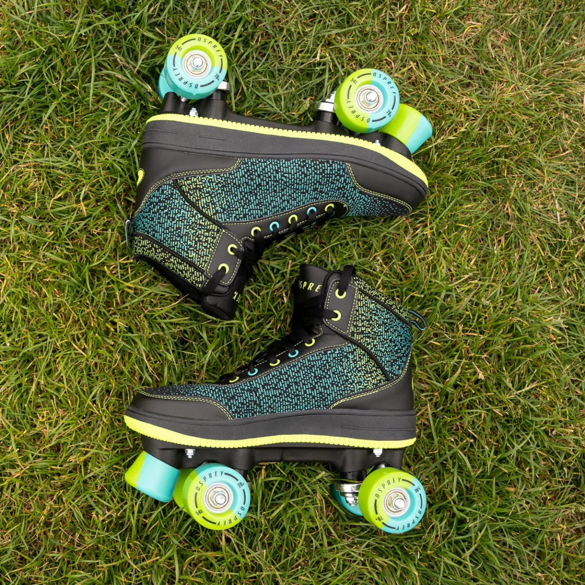 Mid Top Raver Roller Skates - Image 2